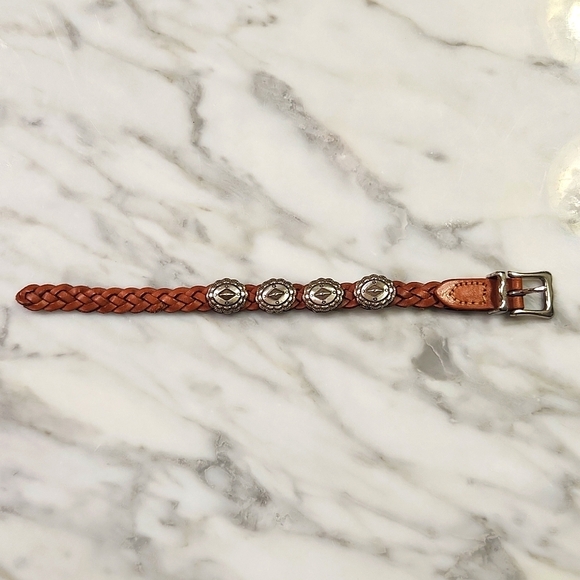 Pretty leather and silver adjustable size bracelet in very good condition! - Picture 1 of 6